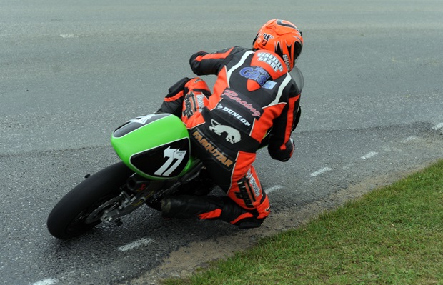 Ryan Farquhar in action at Killalane (Stephen Davison/Pacemaker Press International)